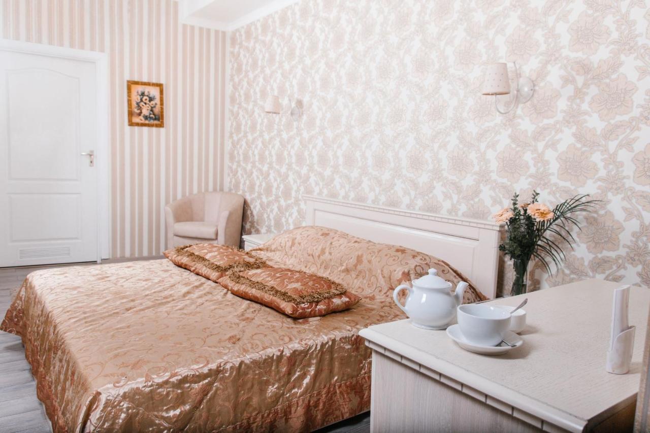 Hotel Dikanka Kulikov Luaran gambar