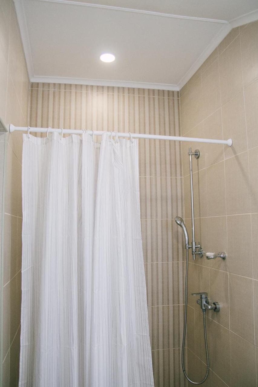 Hotel Dikanka Kulikov Luaran gambar