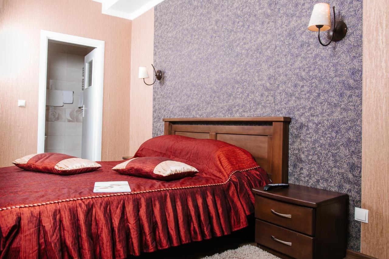 Hotel Dikanka Kulikov Luaran gambar
